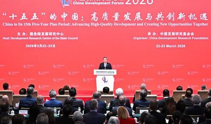 Çin Başbakanı: Belirsizliğin arttığı dünyada fırsat yaratma ve adil rekabet daha da önem kazandı