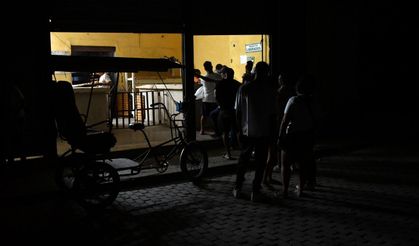 Küba'da ulusal elektrik sistemi bir hafta içerisinde ikinci kez çöktü