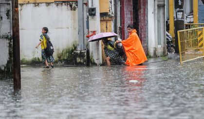 Filipinler'de aşırı yağışlar nedeniyle 13 kentte yüz yüze eğitime ara verildi