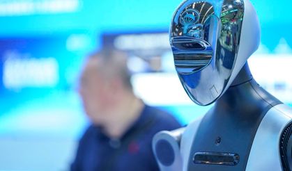 Robotlar, yapay zeka ürünleri ve yenilikçi ilaçlar Çin'in ihracat artışına ivme kazandırıyor