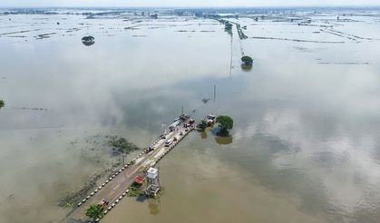 Filipinler'de tropikal siklon ve muson yağmurları nedeniyle hayatını kaybedenlerin sayısı 43'e yükseldi