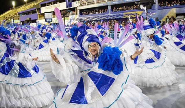 Brezilya'da Rio Karnavalı coşkusu