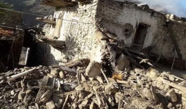 Sondakika: Afganistan’da deprem