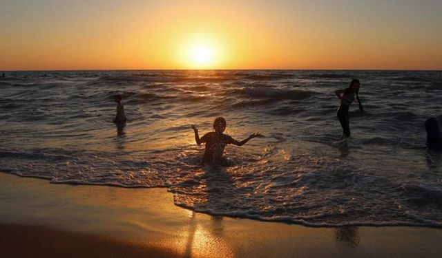 Araştırma: Deniz yüzeyindeki sıcak dalgası Akdeniz'e zarar veriyor