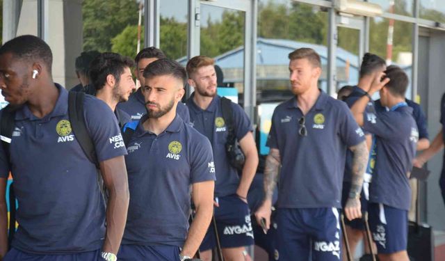 Fenerbahçe Dinamo Kiev ile olan karşılaşması için Polonya’ya geldi