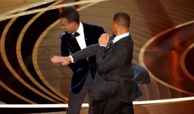 Will Smith’in özründen sonra Chris Rock’tan açıklama: Kelimelerin can acıttığını söyleyen kim varsa…