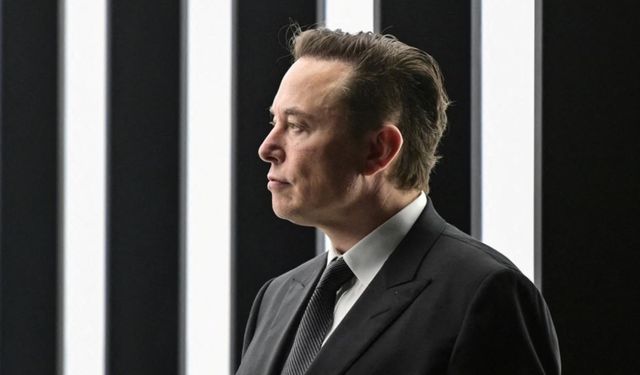 Elon Musk zihnini buluta yükledi