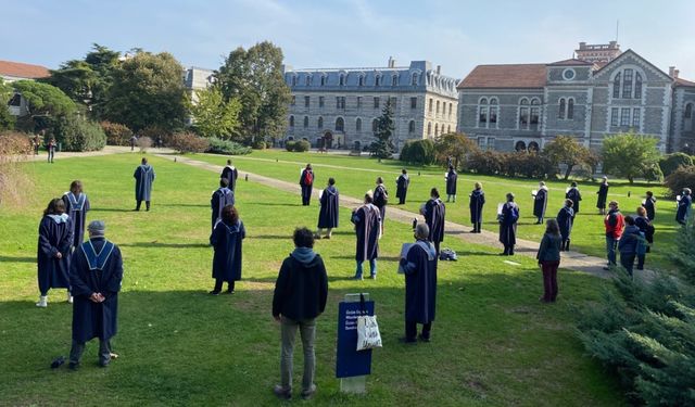 Boğaziçi’nde sular durulmuyor: 16 akademisyen daha uzaklaştırıldı