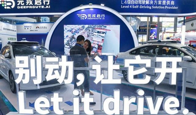 Shenzhen belirli yollarda tamamen otonom araçlara izin veriyor