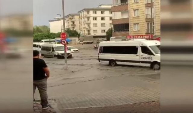 Sağanak yağmur etkisini göstermeye başladı: 2 gün sürecek!