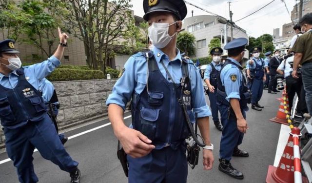 Japon polis bar çıkışı sızdı; 400 kişinin soruşturma belgelerini kaybetti