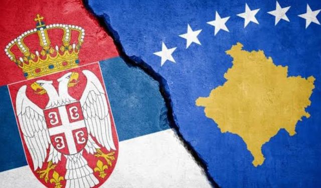 Kosova-Sırbistan gerginliği: İki ülke arasında neler oluyor?