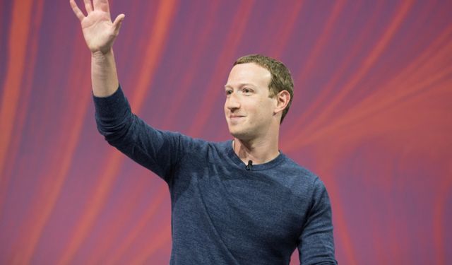 Meta’nın geliştirdiği robottan Zuckerberg itirafı: Sömürüyor