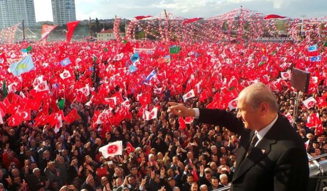 MHP sahaya iniyor: İlk miting tarihi belli oldu