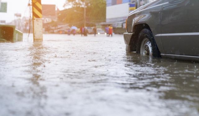 Meteoroloji'den 22 il için kuvvetli sağanak uyarısı