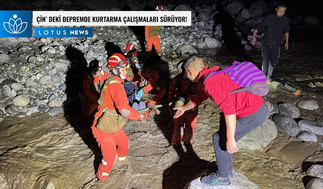 Video: Çin'de 65 kişinin hayatını kaybettiği depremde kurtarma çalışmaları tüm hızıyla sürüyor