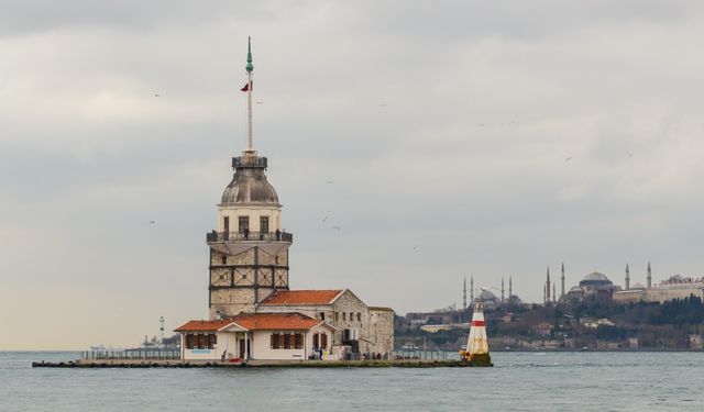 Kültür Bakanı Ersoy duyurdu: Kız Kulesi, ne zaman açılacak?