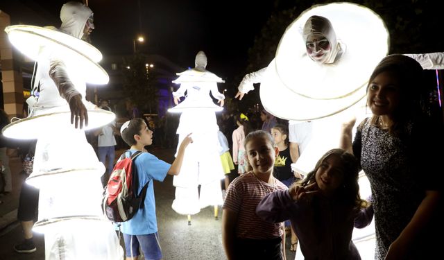 İsrail'de sokak sanatı festivali düzenlendi