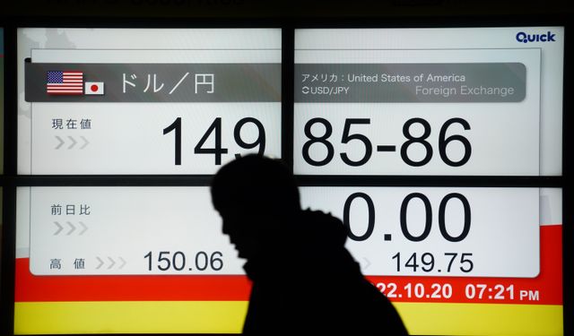 Japon yeninin dolar karşısında zayıflığı devam ediyor