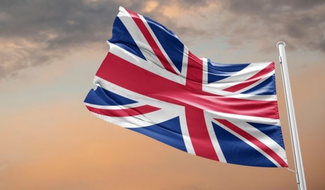 İngiltere, İran'daki protestolara müdahaledeki rolleri nedeniyle İranlı yetkililere yeni yaptırımlar açıkladı