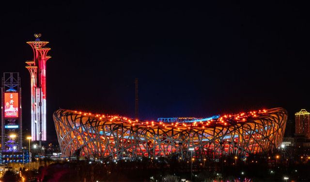 Olimpiyatlara ev sahipliği yapan Beijing'deki Ulusal Stadyum'da halka açık tur düzenlendi