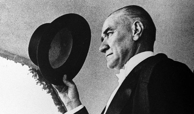 Avustralya kenti Mustafa Kemal'i andı: 'Modern Türkiye Cumhuriyeti'nin babası'