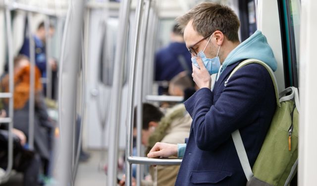 TTB'den kurumlara 'toplu taşımada maske' çağrısı: Bizi zor günler bekliyor