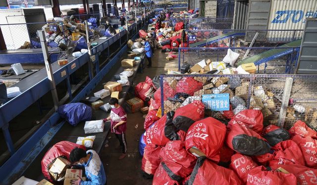 Çin, modern lojistik hakkında ilk ulusal beş yıllık planı yayınladı