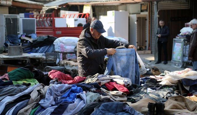 Türkler, ekonomik sıkıntılar ve artan enflasyon nedeniyle ikinci el mallara yöneliyor