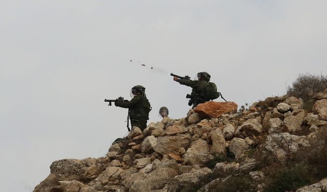 Fotoğraf: Nablus'ta Yahudi yerleşimcilere yönelik protestolar sonrası çatışma çıktı