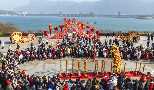 Çin'in Hubei eyaletindeki manzara noktaları, 2019'daki ticari hareketliliğe ulaştı