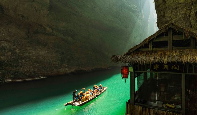 Çin'in Pingshan kanyonu turistlerin ilgi odağı haline geldi