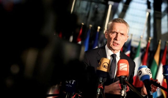 Stoltenberg: Türkiye'deki depremlerin yol açtığı bilanço hepimizi korkuttu