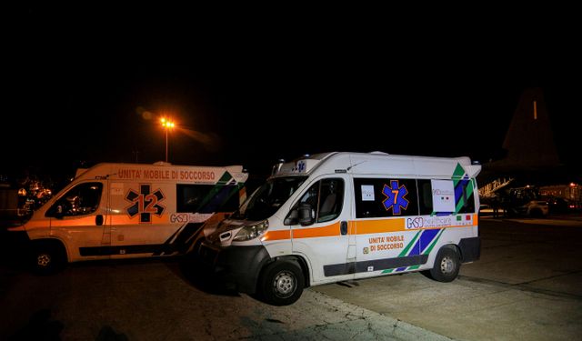 İtalya'dan depremin vurduğu Suriye'ye ambulans bağışı