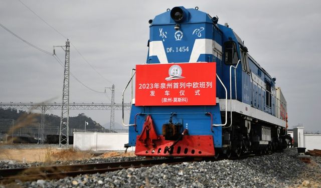 Albüm: 2023'ün ilk Çin-Avrupa yük treni Çin'in Quanzhou kentinden hareket etti