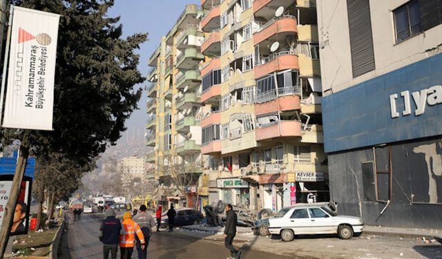 Deprem bölgesinde hasarlı binalar nasıl tespit ediliyor?