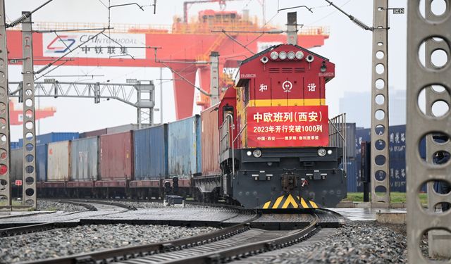 Çin'in Jinan kentinde 2.500'den fazla Çin-Avrupa yük treni seferi düzenlendi