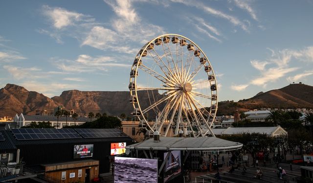 Güney Afrika, Kovid-19 pandemisinden bu yana ilk Çinli turist kafilesini ağırlıyor