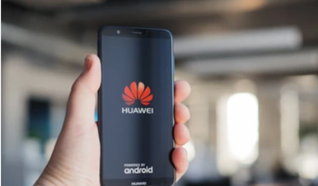 Huawei, 2022 gelirinde hafif artış kaydetti