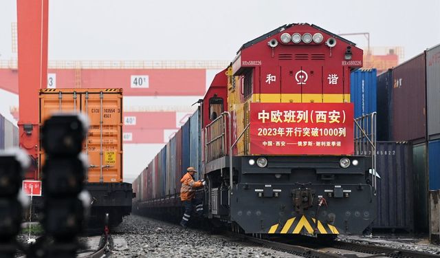 Xinjiang'da bu yıl 10.000'i aşkın Çin-Avrupa yük treni seferi yapıldı