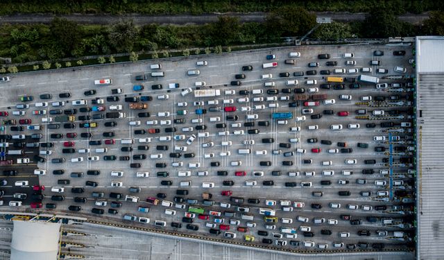 Endonezya'da bayram trafiği başladı