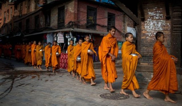 Nepal'deki Bhaktapur Durbar Meydanı'ndan sabah manzaraları