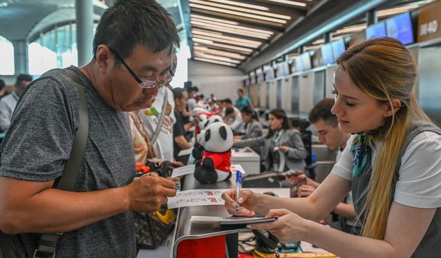 Çin'in Chengdu kenti ile İstanbul arasındaki direkt uçuşlar yeniden başladı Image Carouse