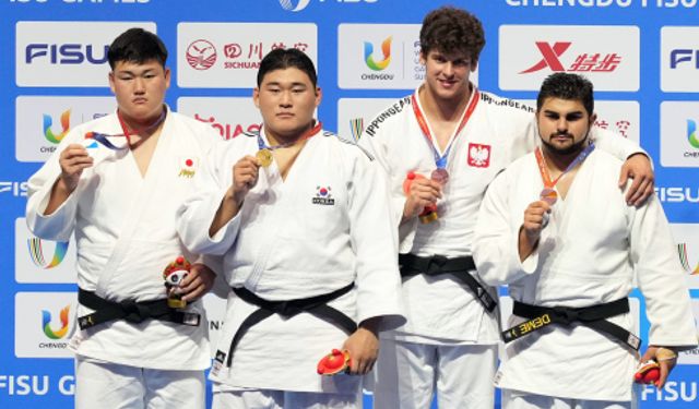 Dünya Üniversite Yaz Oyunları'nda erkekler Judo 100 kilo üstü madalyaları verildi