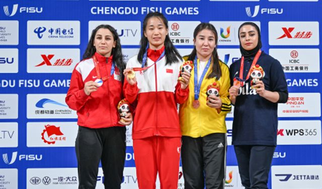 Dünya Üniversite Oyunları'nda kadınlar Wushu Sanda 60 kiloda Berna Tut gümüş madalya kazandı