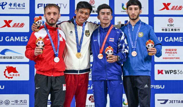 Dünya Üniversite Yaz Oyunları erkekler Wushu Sanda 52 kiloda Mehmet Demirci gümüş madalya kazandı