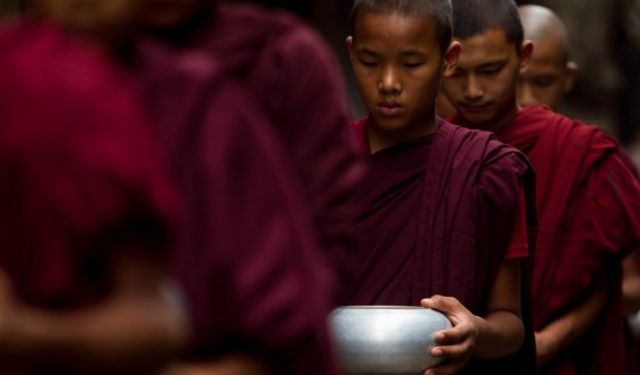 Nepal, Pancha Dan Festivali'ni buğday, pirinç, tuz, para ve meyve dağıtarak kutladı