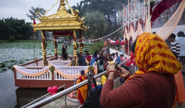 Nepal'de yılan festivali Naga Panchami kutlandı