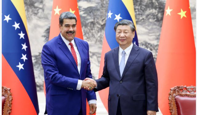 Çin ve Venezuela liderleri ikili ilişkilerin kurulmasının 50. yıldönümünü kutladı