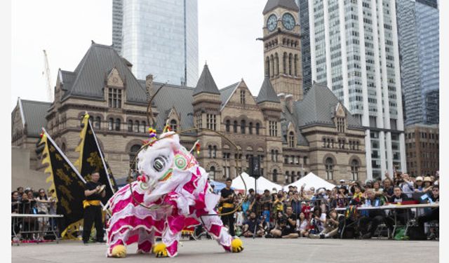 Toronto'da Aslan Dansı Yarışması düzenlendi